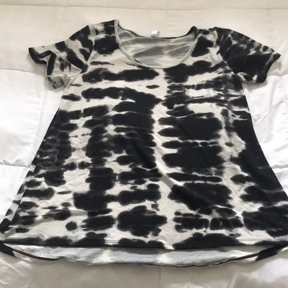 Lularoe classic tee - xl